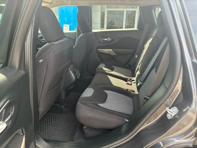 2018 Jeep Cherokee Latitude Tech Connect