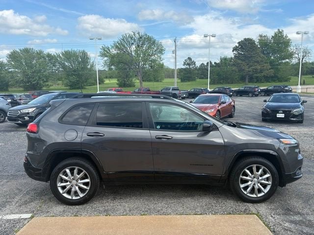 2018 Jeep Cherokee Latitude Tech Connect