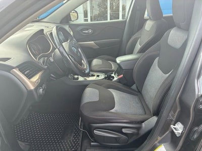 2018 Jeep Cherokee Latitude Tech Connect