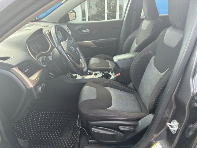 2018 Jeep Cherokee Latitude Tech Connect