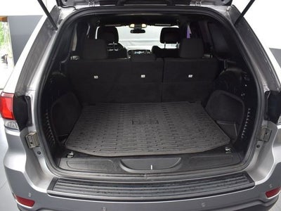 2020 Jeep Grand Cherokee Laredo E