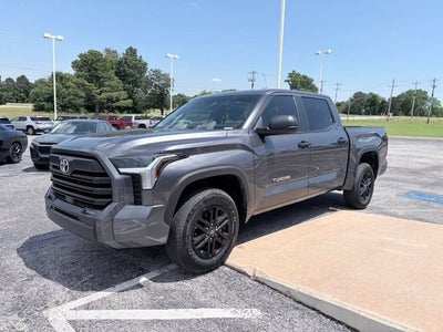 2025 Toyota Tundra 4WD SR