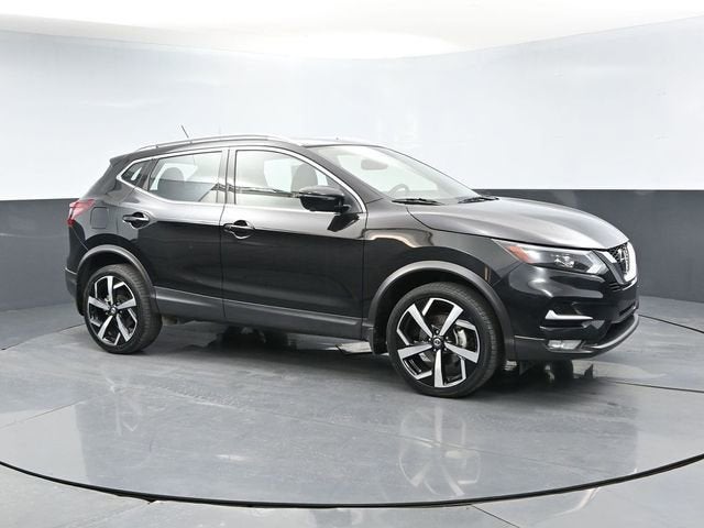 2022 Nissan Rogue Sport SL