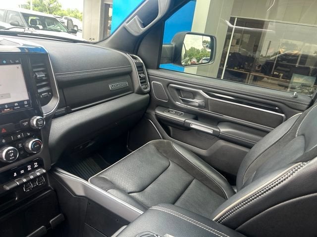 2022 RAM 1500 Laramie Crew Cab 4x4 5'7" Box
