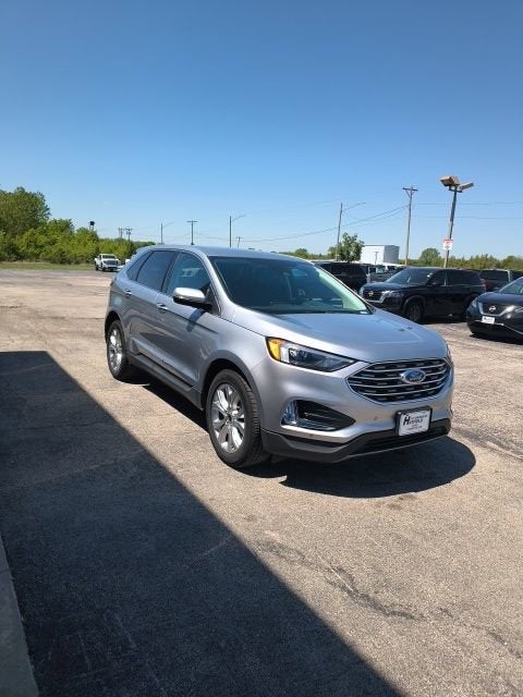 2023 Ford Edge Titanium