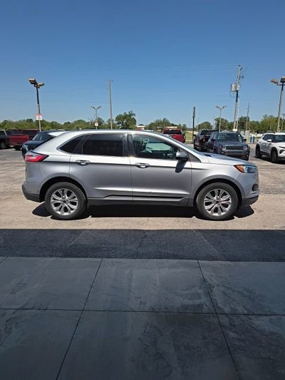 2023 Ford Edge Titanium