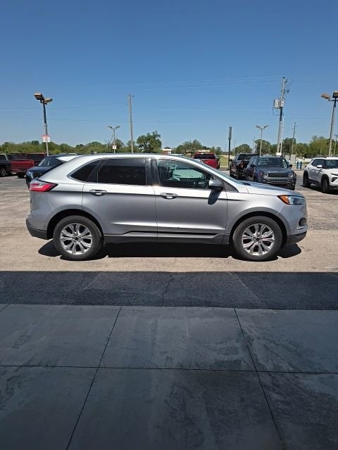 2023 Ford Edge Titanium