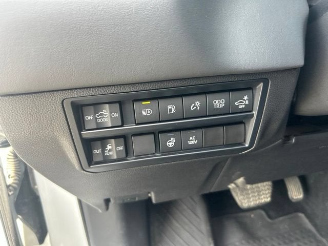 2024 Toyota Tundra Hybrid Platinum 4WD