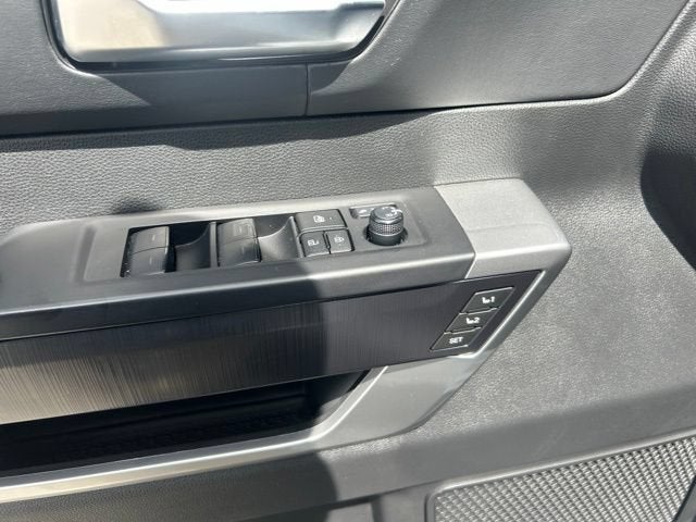 2024 Toyota Tundra Hybrid Platinum 4WD