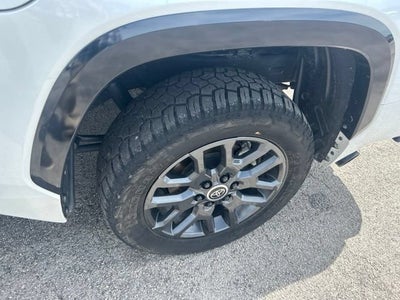 2024 Toyota Tundra Hybrid Platinum 4WD