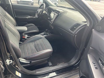 2023 Mitsubishi Outlander Sport ES