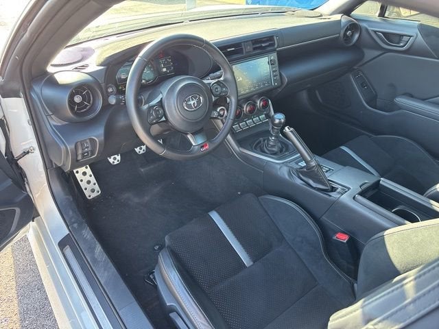 2025 Toyota GR86 Premium