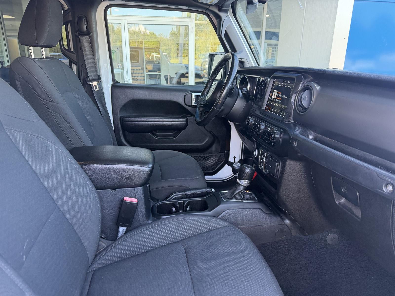 2021 Jeep Gladiator Willys