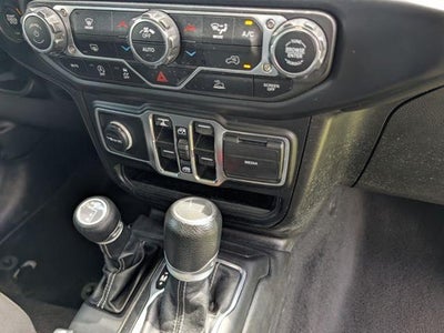 2023 Jeep Gladiator Overland