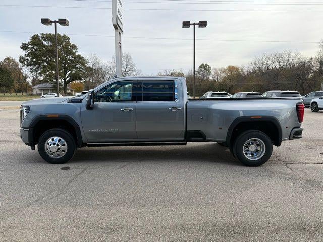2026 GMC Sierra 3500 HD Denali Ultimate DRW