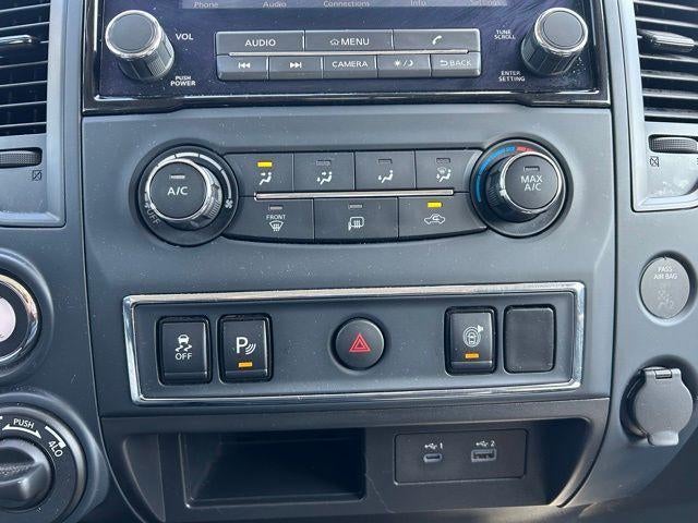 2024 Nissan Titan SV