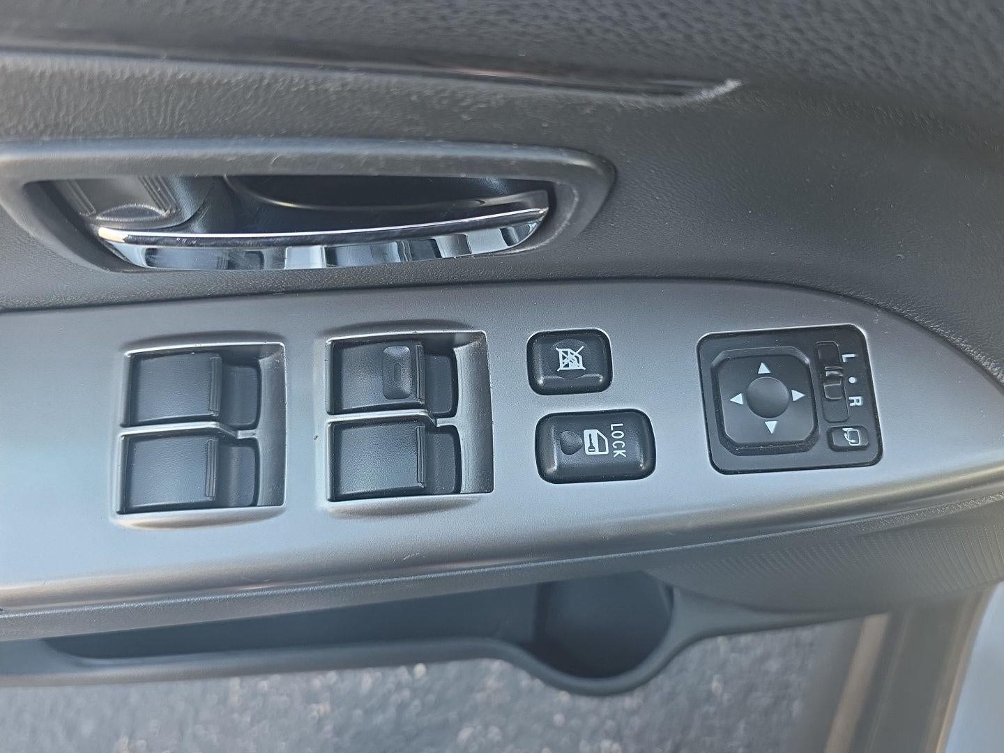 2025 Mitsubishi Outlander Sport S