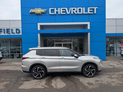 2024 Mitsubishi Outlander SE