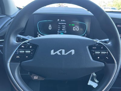 2025 Kia Niro LX