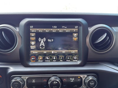 2022 Jeep Gladiator Sport S