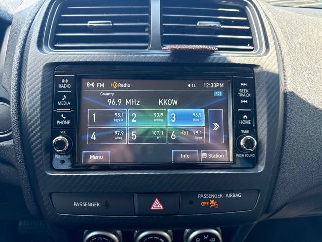 2025 Mitsubishi Outlander Sport S