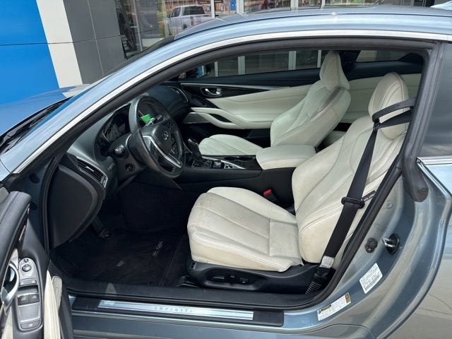 2017 INFINITI Q60 3.0t Premium