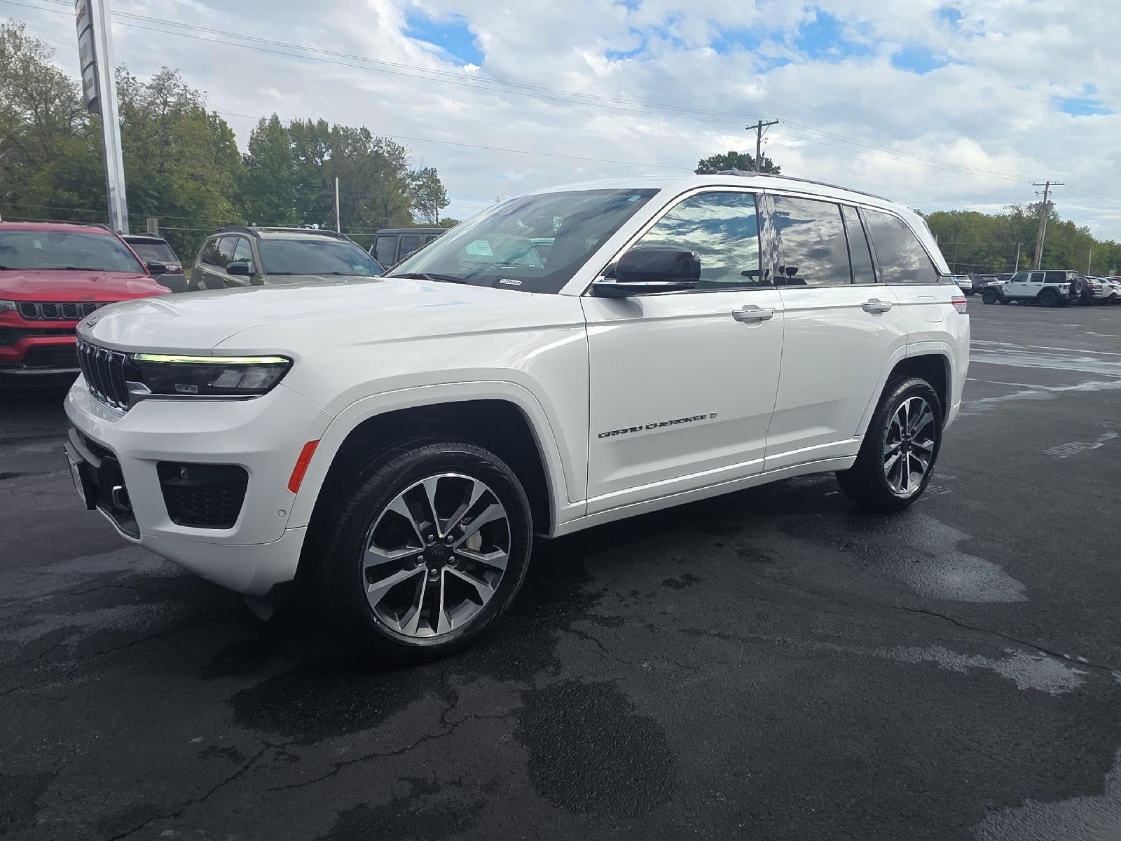 2023 Jeep Grand Cherokee Overland 4x4