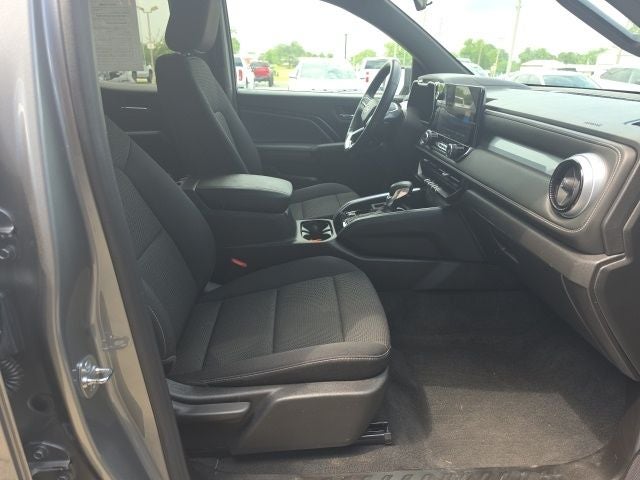 2024 Chevrolet Colorado 2WD LT