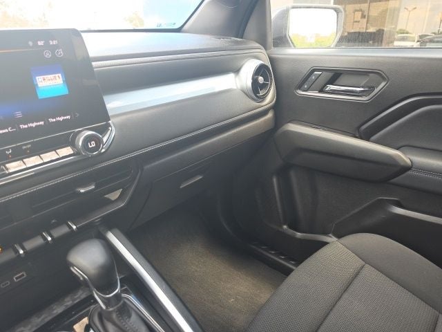 2024 Chevrolet Colorado 2WD LT