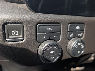 2023 Chevrolet Silverado 1500 4WD Crew Cab Standard Bed LT