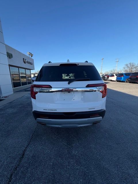 2023 GMC Acadia AWD SLT