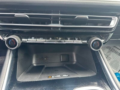 2025 Chevrolet Traverse FWD LT