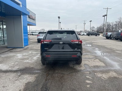 2024 Toyota RAV4 LE