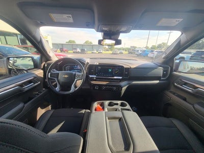 2023 Chevrolet Silverado 1500 4WD Crew Cab Standard Bed LT