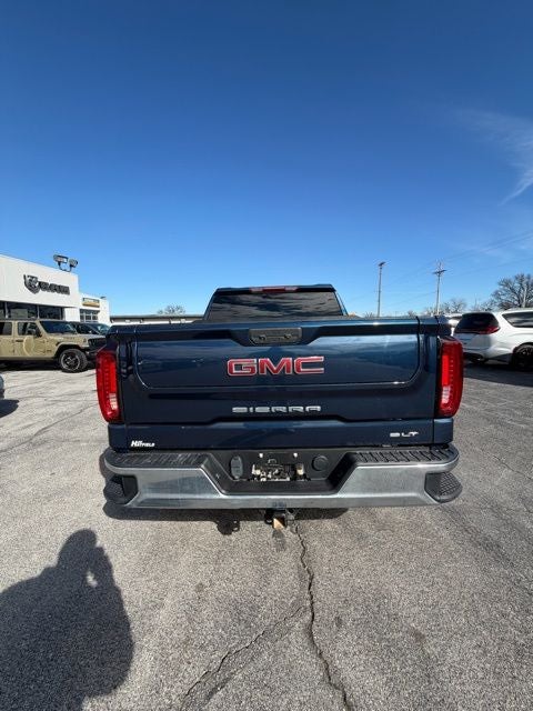 2023 GMC Sierra 1500 4WD Crew Cab Short Box SLT