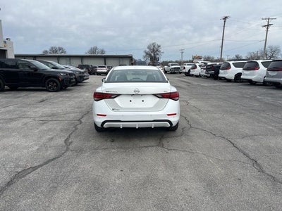 2023 Nissan Sentra SV Xtronic CVT