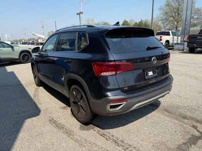 2024 Volkswagen Taos 1.5T SE