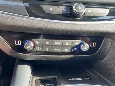 2022 Buick Enclave FWD Premium