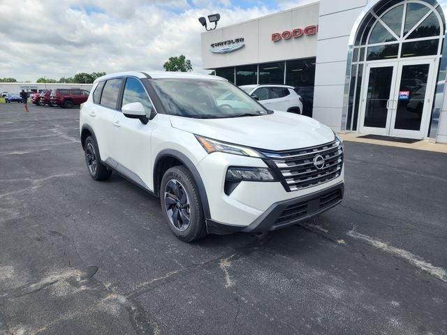 2024 Nissan Rogue SV FWD