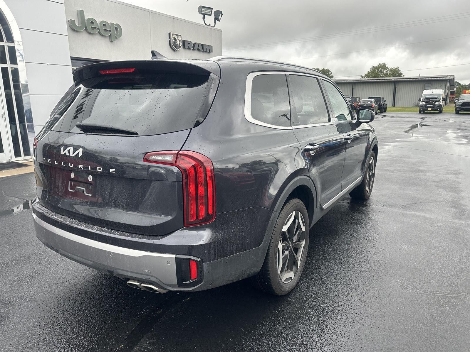 2025 Kia Telluride S