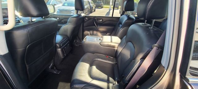 2024 INFINITI QX80 LUXE AWD