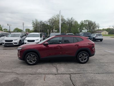 2025 Chevrolet Trax LT